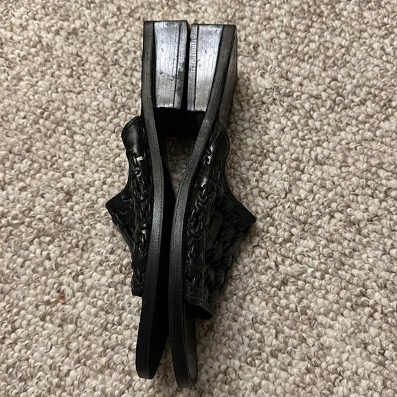 Cole Haan Shoes Woven Black Leather Slide Slip - Picture 3 of 5